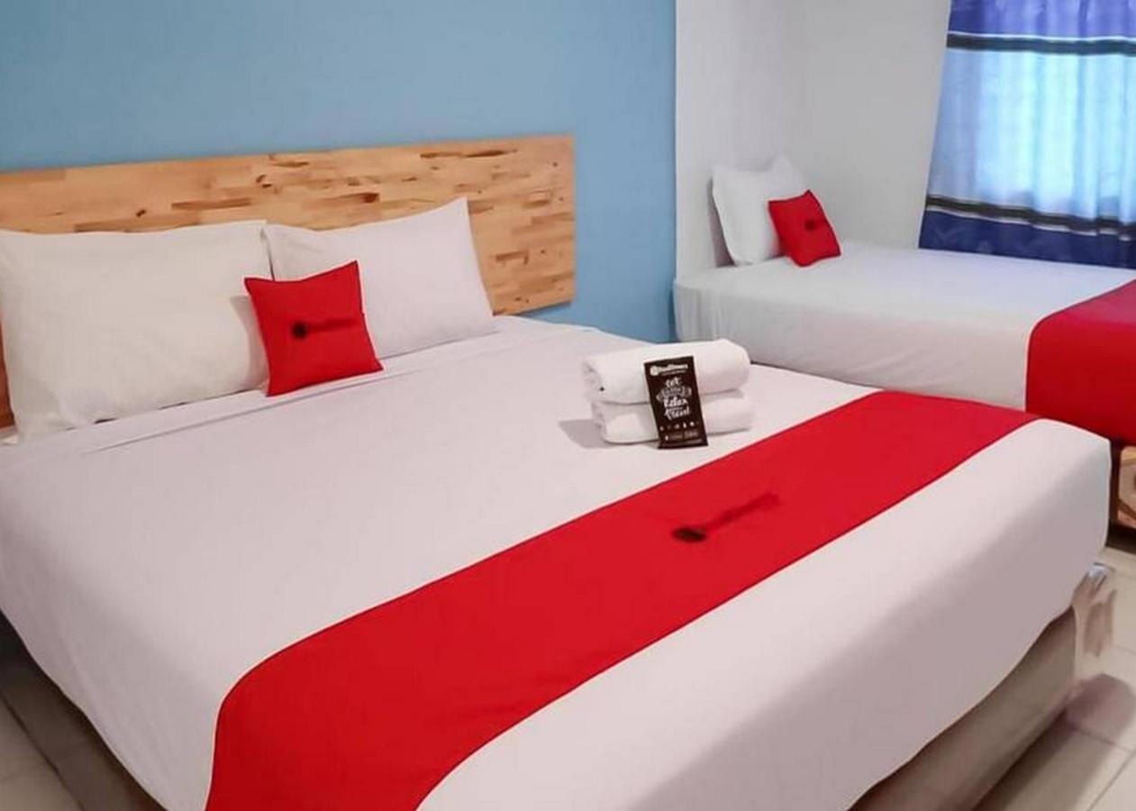 Hotel Reddoorz @ Jalan Brigjend Katamso Medan 2 Exterior foto